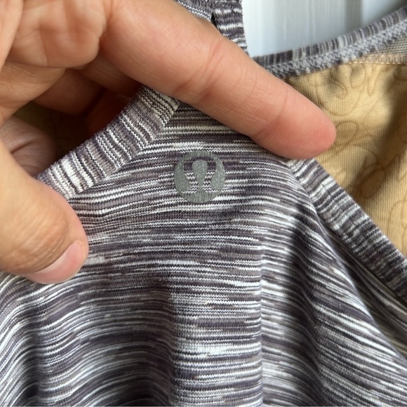 #5 Lululemon gray power Y tank size 4 - Picture 2 of 6
